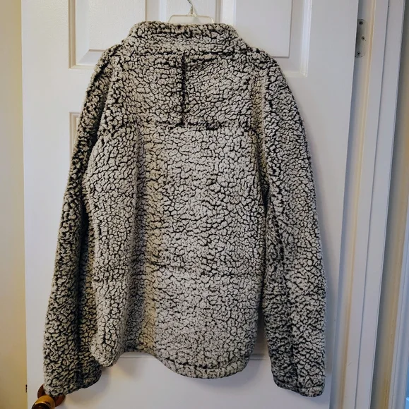 Altar'd State Cozy Sherpa pullover 1/2 zip - Picture 11 of 11